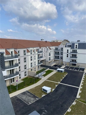 t3 à la location -   77190  DAMMARIE LES LYS, surface 64 m2 location t3 - UBI443049128